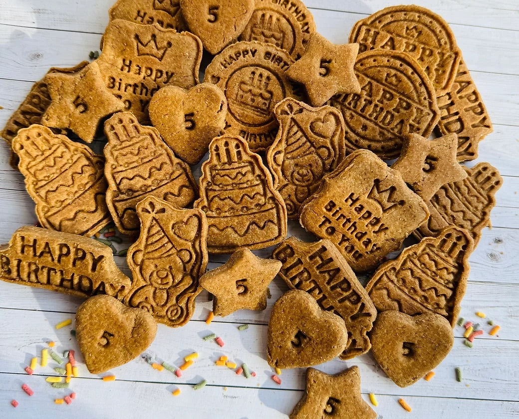 Tootsies & Treats Peanut Butter Treats Happy Barkday Bag (10oz)