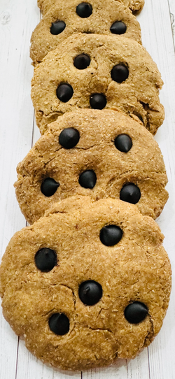 Tootsies & Treats Peanut Butter Carob Chip Cookies 6oz