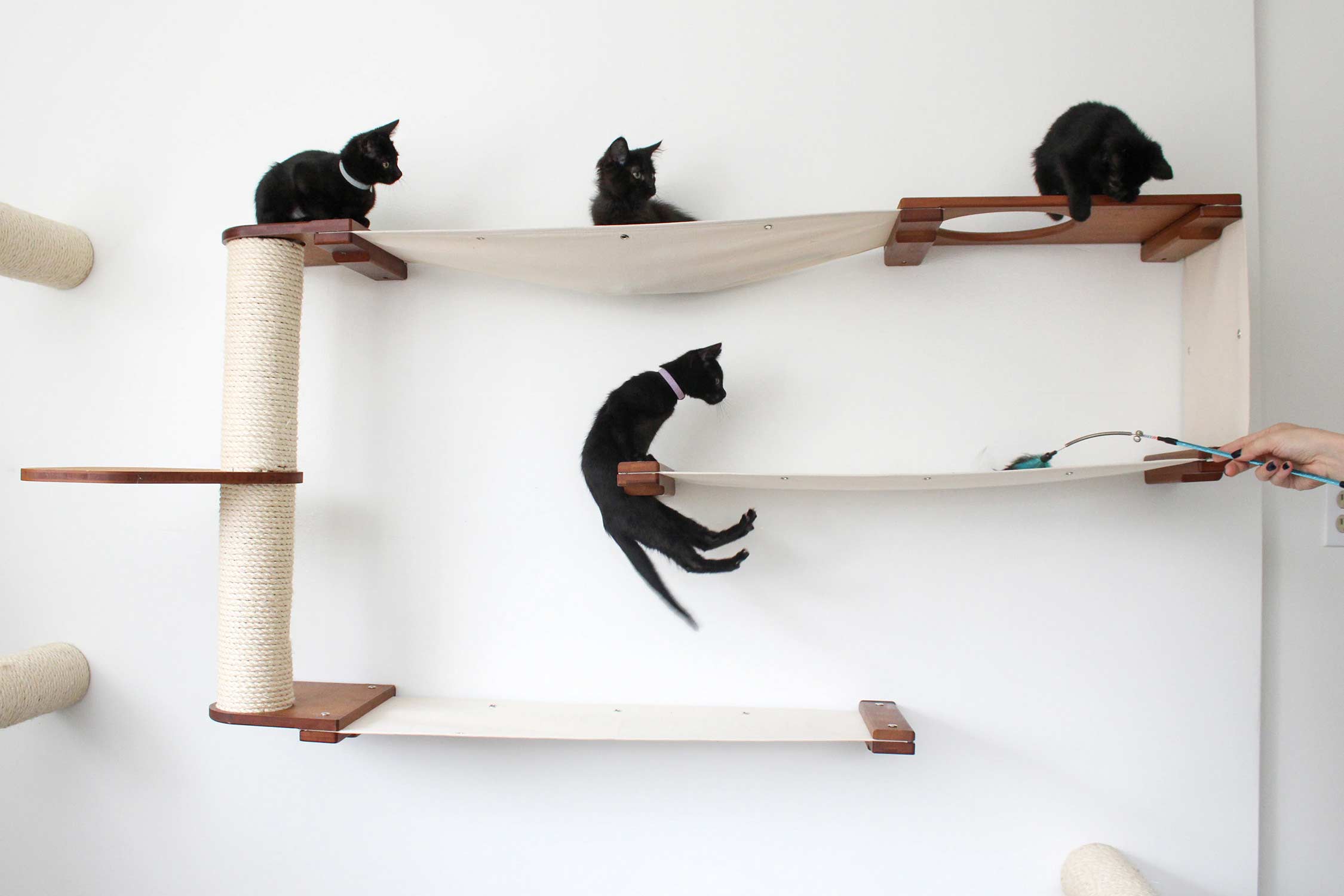 Cat Maze Wall - 3 Tier Cat Tree