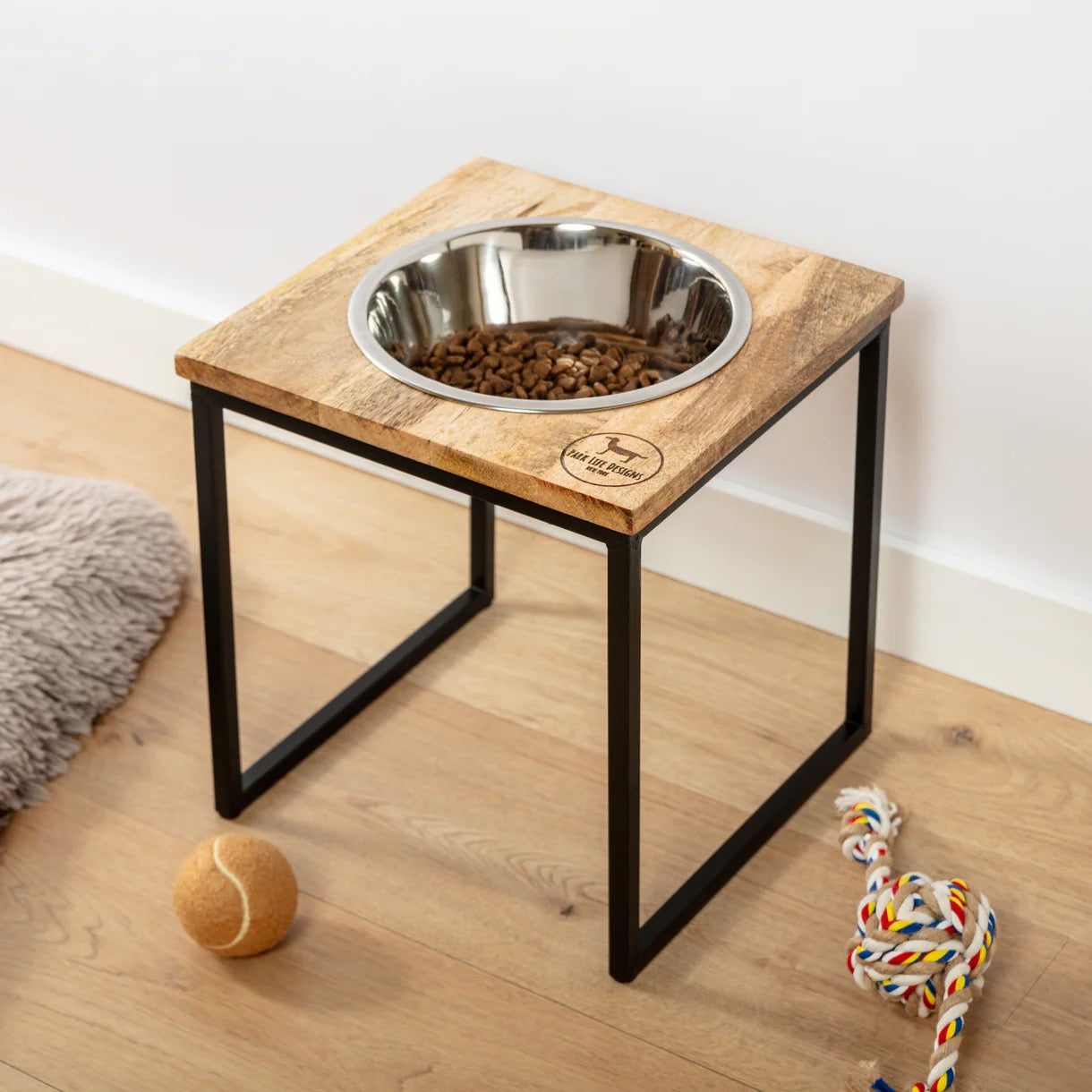 Park Life Designs Hearth and Haven Elevated Single Feeder Bowl