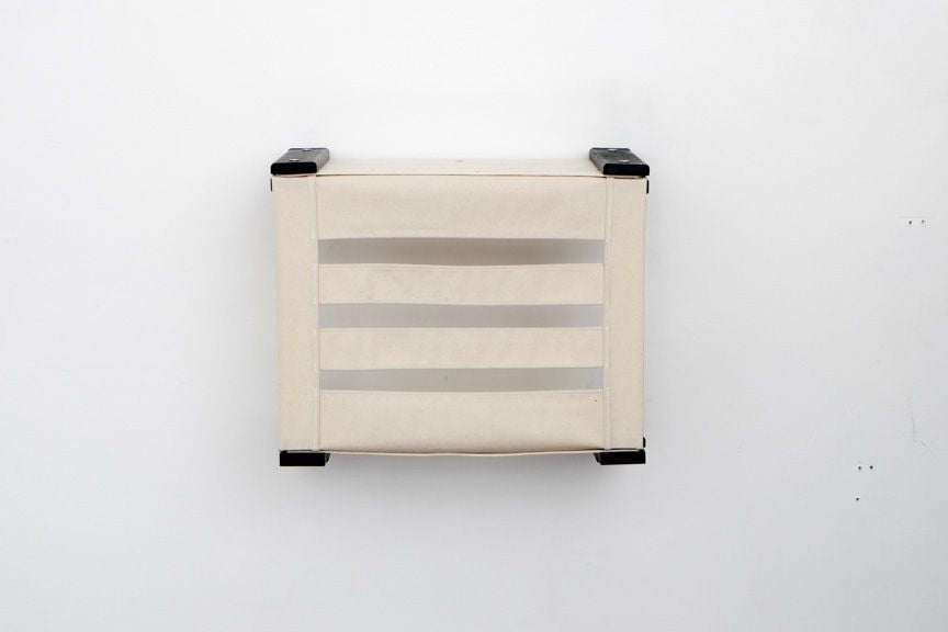 Enclosed Cat Bed - Cat Wall Cubby