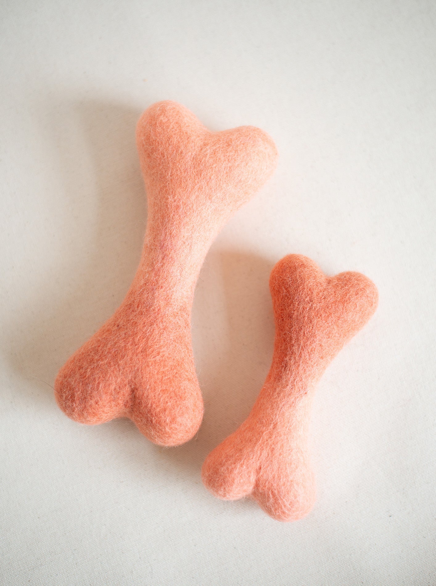 OMBRE WOOLBONE DOG TOY