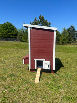 Walk-In Chicken Coop - Up to 18 Chickens