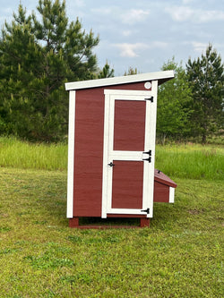 Walk-In Chicken Coop - Up to 18 Chickens