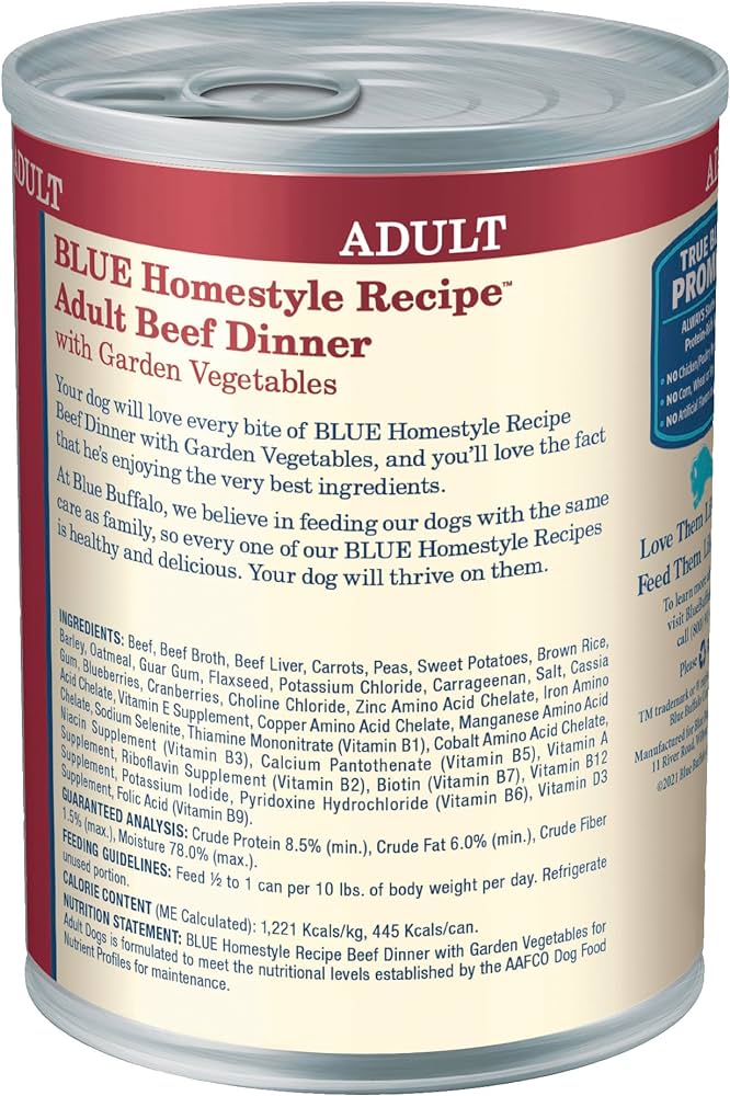 Latas húmedas para perros con carne casera para adultos Blue Buffalo de 12,5 oz con verduras de la huerta