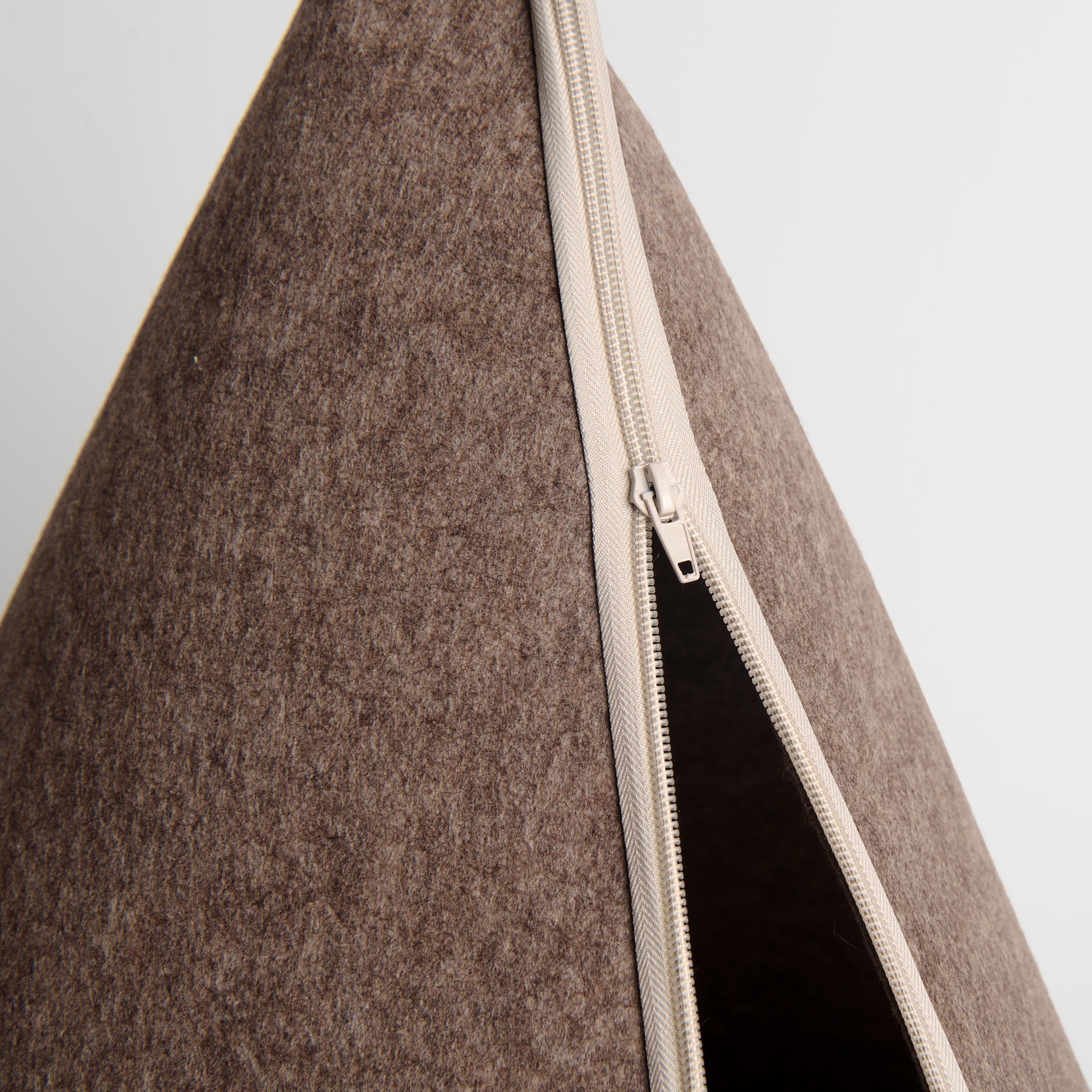 Nooee Pet Cave – Brown