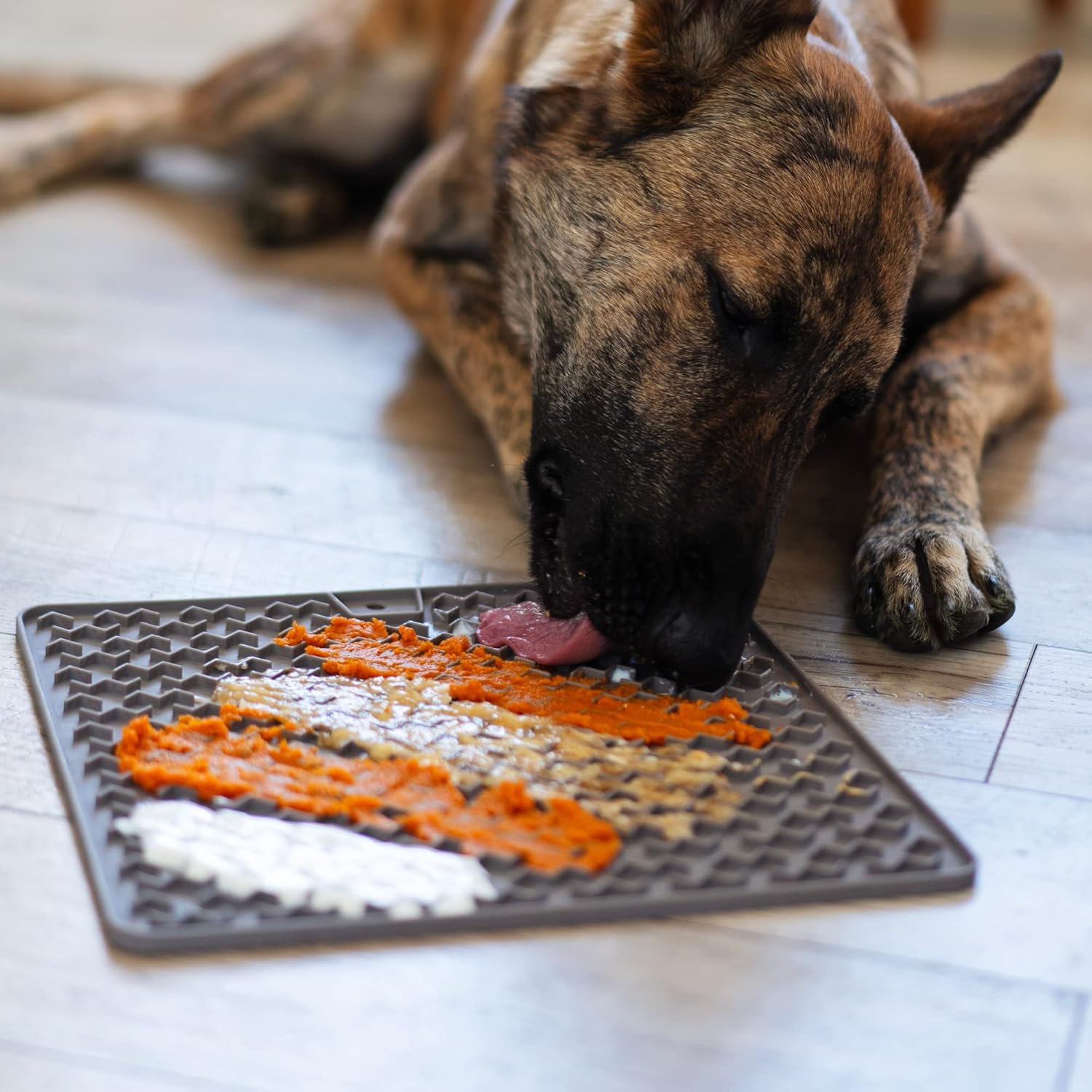 Messy Mutt Lick Mat Silicone Warm Grey Large