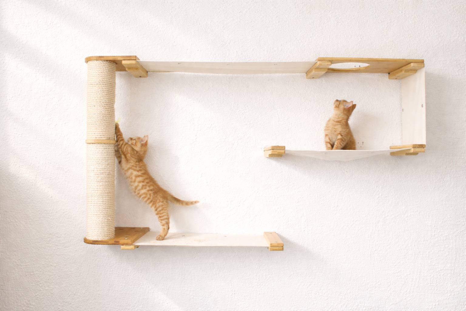 Cat Maze Wall - 3 Tier Cat Tree
