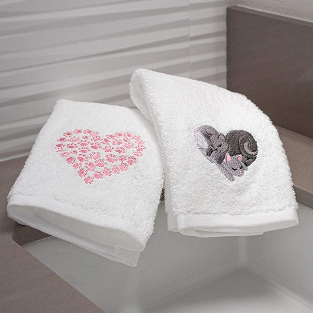 Sweet Heart Cat Hand Towels
